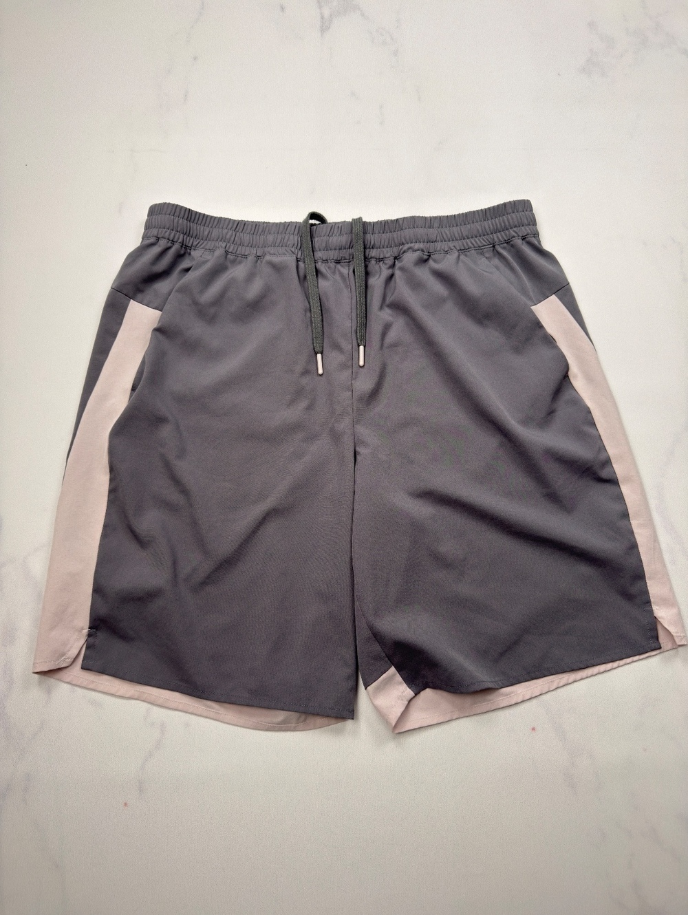 TEK GEAR Athletic Shorts Gray with Light Trim - Mens Large Tall